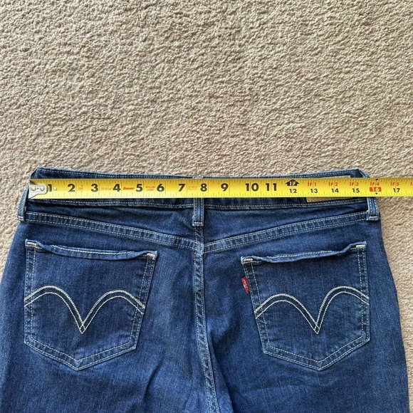 Levi 518 Jeans Womens 31x31 Superlow Bootcut Blue Dark Wash Denim Mid Rise - Picture 7 of 15